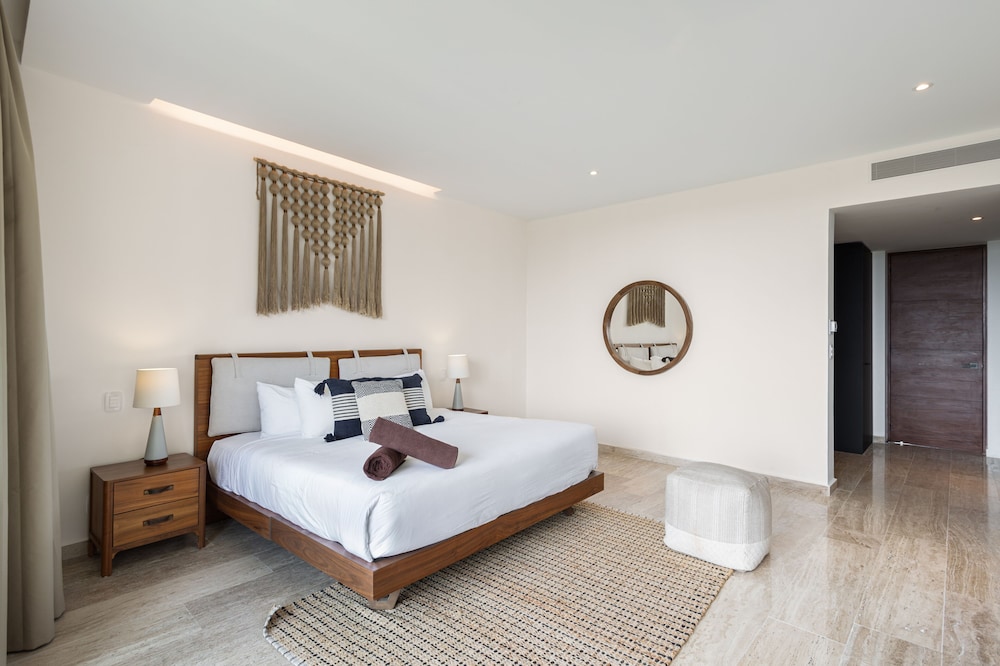 Mistiq Temple Luxury Apartments view 5