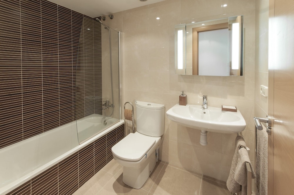 Esplendor in Oliva With 1 Bedrooms and 1 Bathrooms view 3