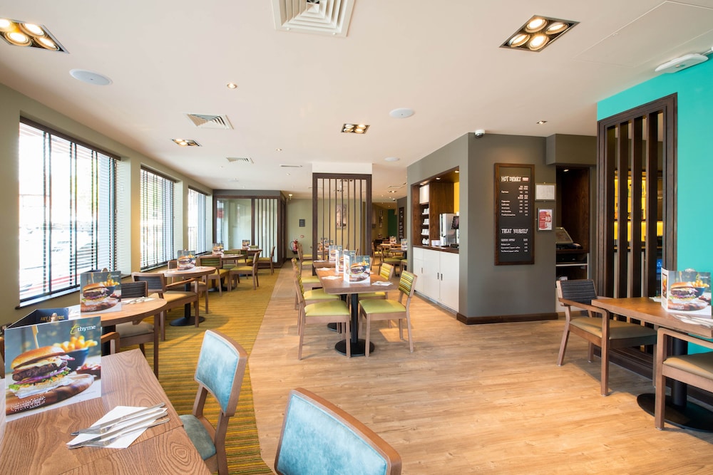Premier Inn Lewes Town Centre 3