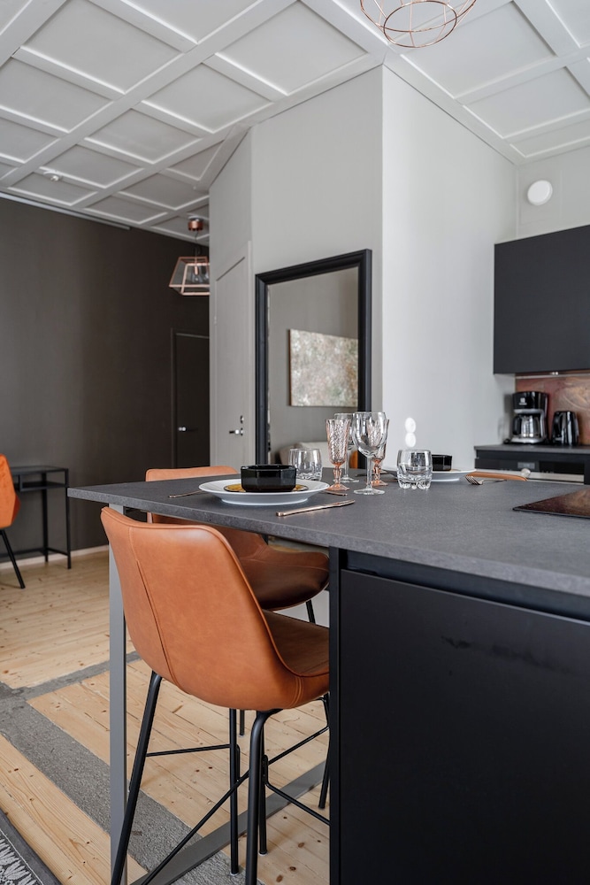 Historical Studio & Excellent Location