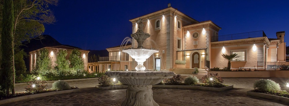 Hotel Tenuta Esdra - Image 1