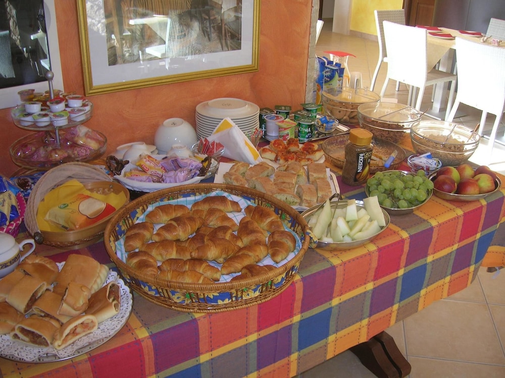 Photo 27