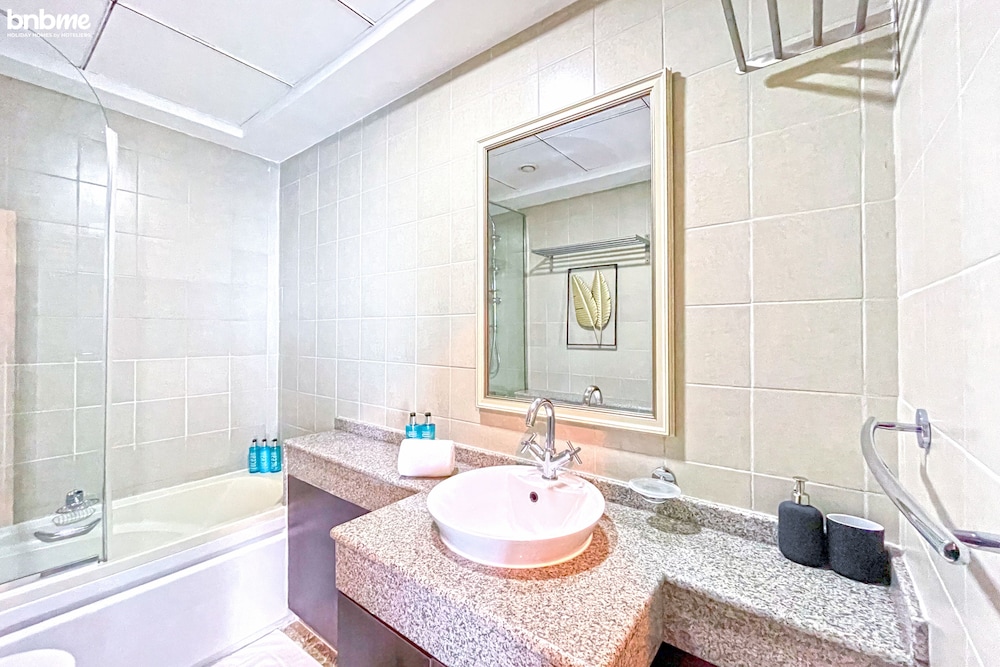 2B-Torch Tower-4408 by bnbme homes