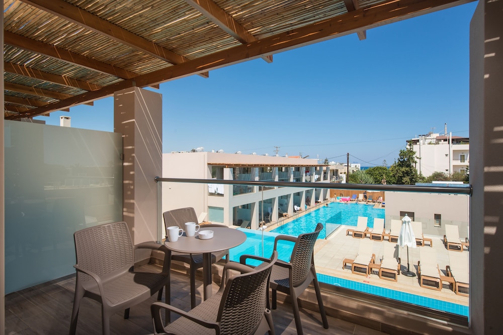 Photo 34
