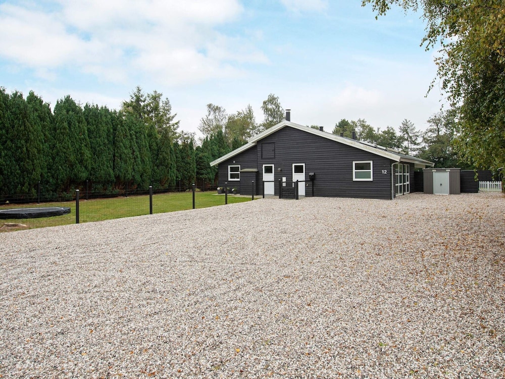 12 Person Holiday Home in Vaeggerlose-by Traum