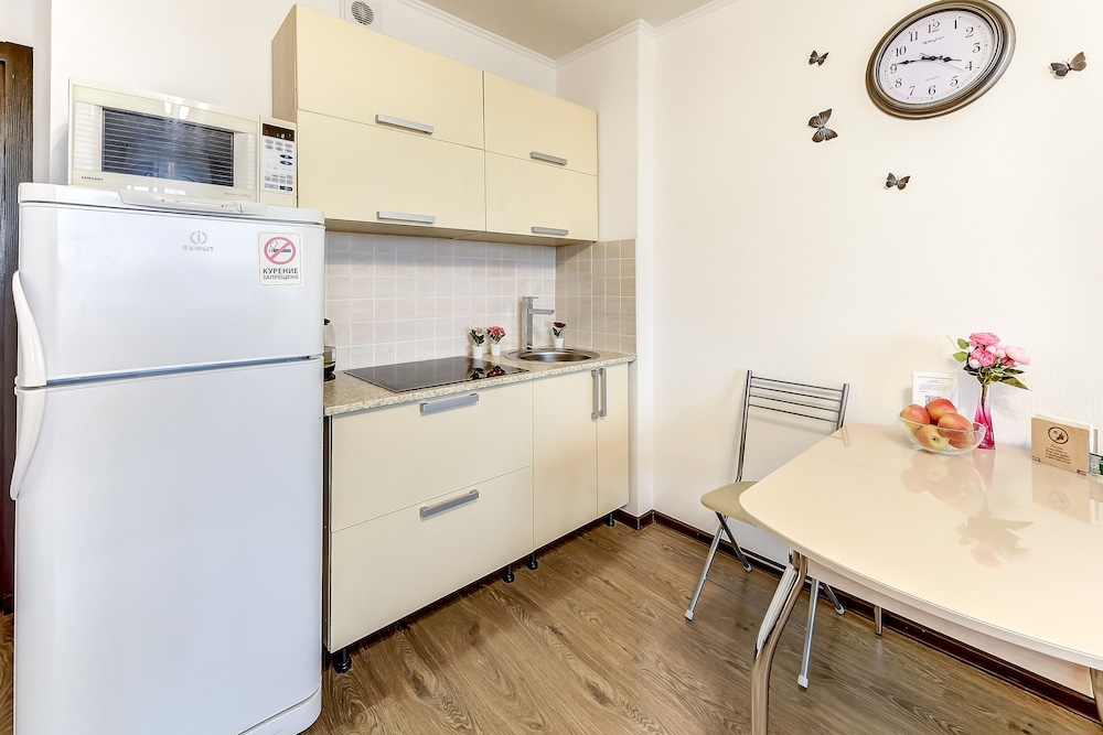 Apartaments Vesta river Okhta view 2