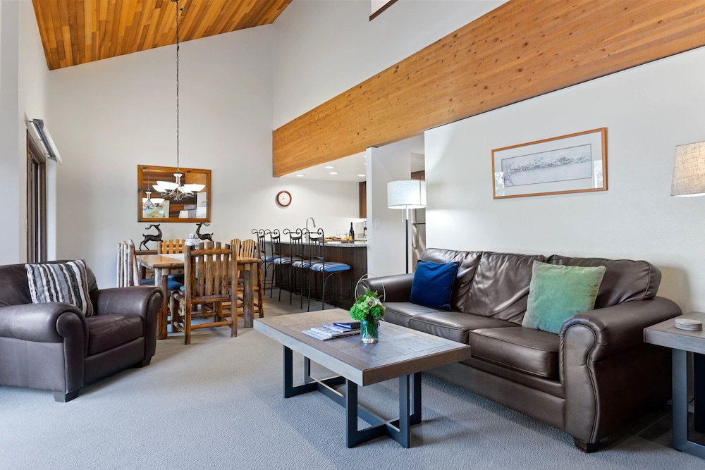 Lakeside at Deer Valley Resort - Two Bedroom Condo #1733 2 Condo