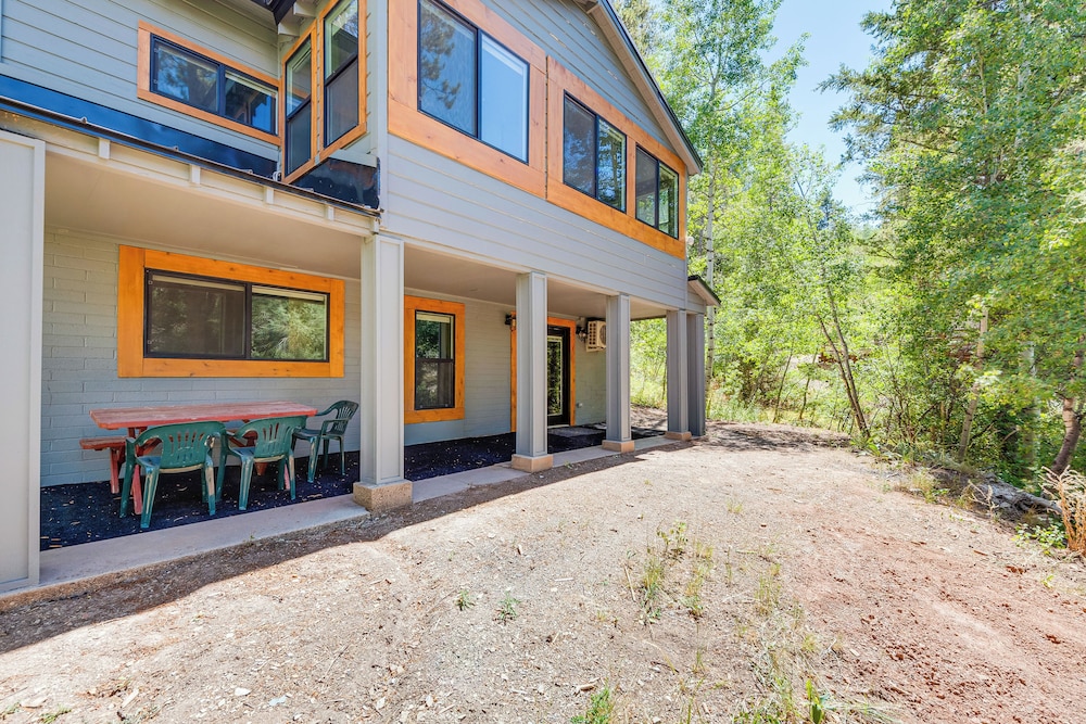 Lake Access, Mtn Views: 'cooks Cabin' in Kamas!