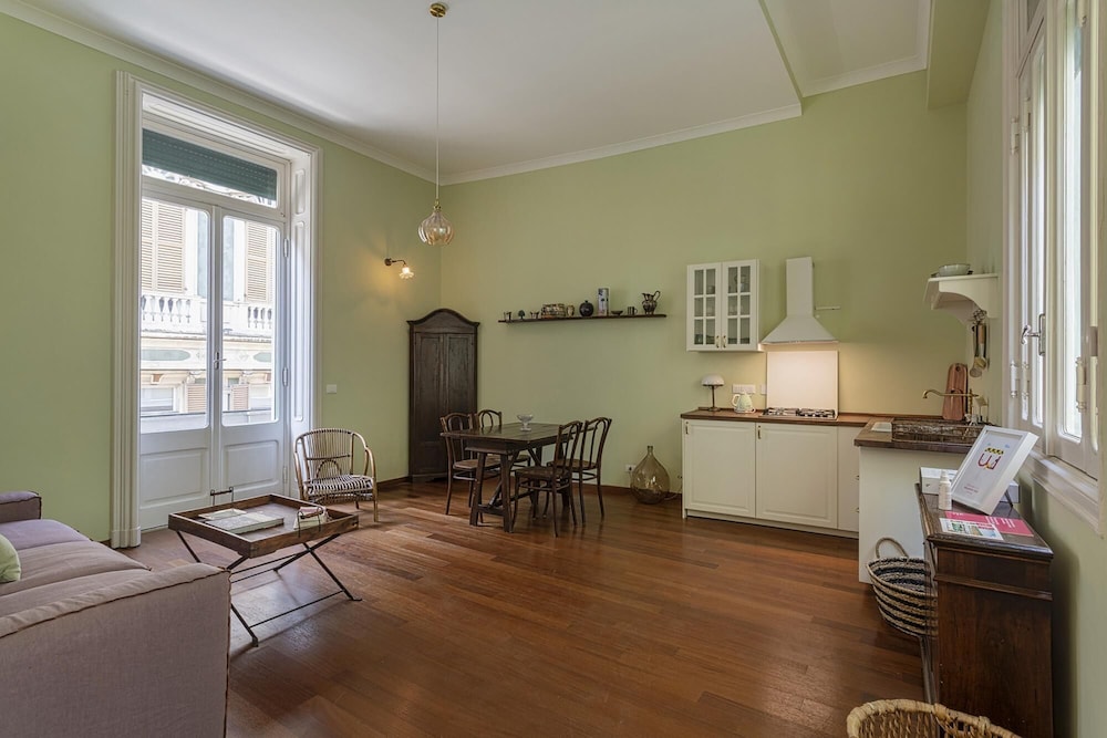 Lomellini Palace - Darjeeling Room 7B