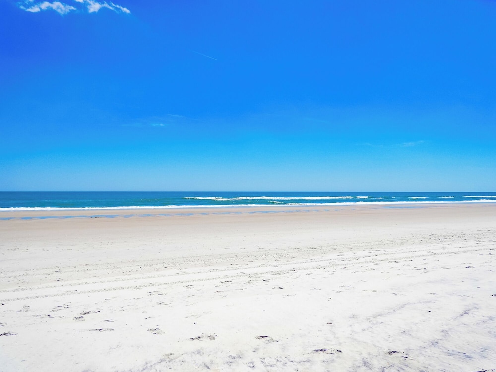 Bluebird by Topsail Realty