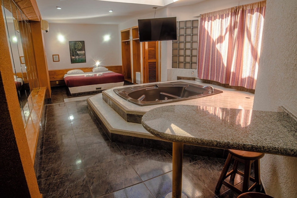 HOTEL ESPOR CA