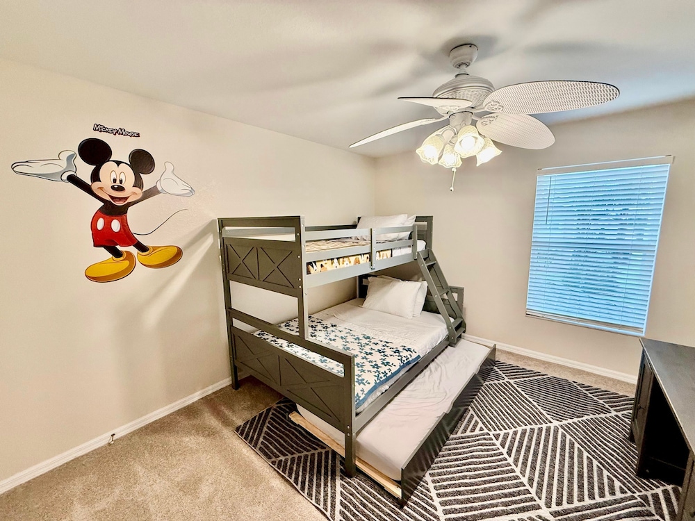 The Grand Village 4BR Pool Home Near Disney Parks