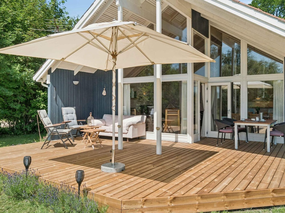4 Star Holiday Home in Store Fuglede
