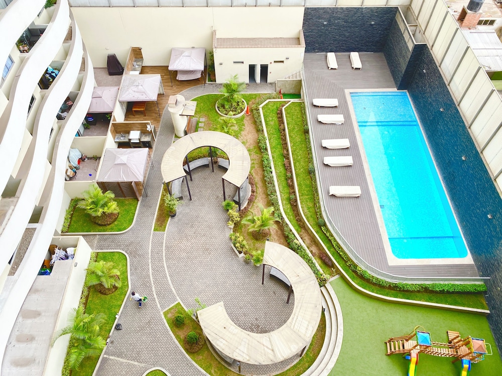 Exclusive Apartment One Step Away from San Isidro (906)