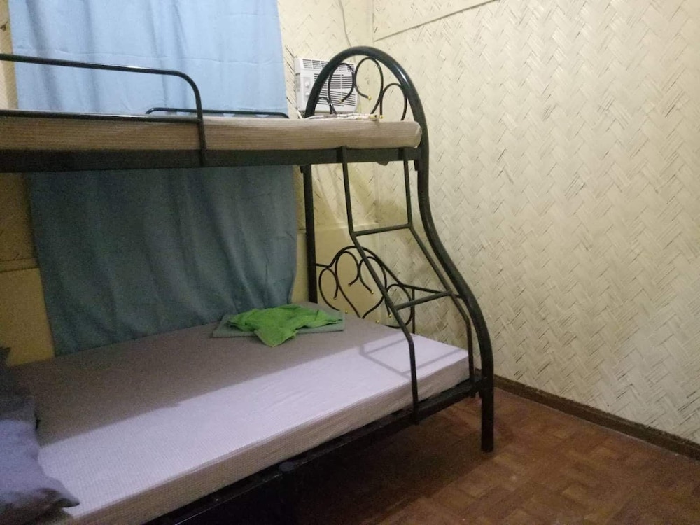 MPD Backpackers Coron view 2