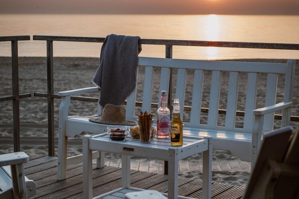 Beach House in Julianadorp With Sea Views view 5