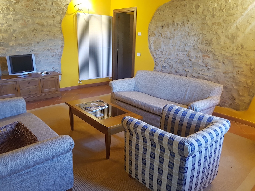 Poggio Cennina Resort