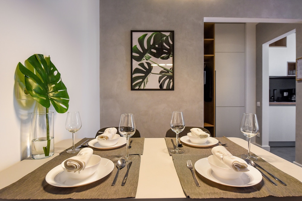 Homey - Bulevardul I.C.Bratianu 44 view 5