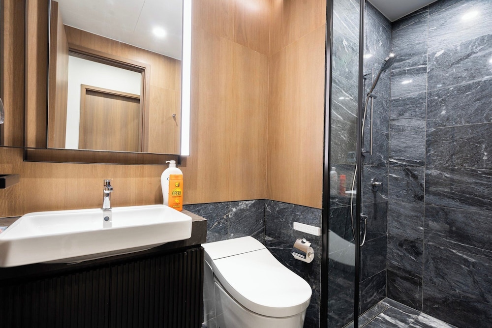 Lumiere Riverside Luxury Apartment, photo 65