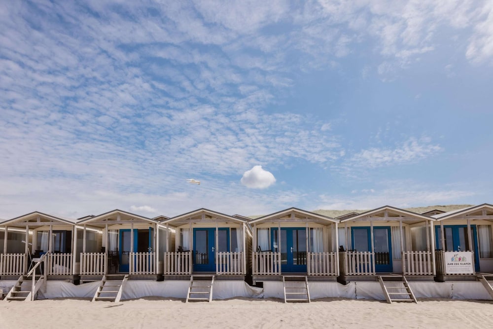 Beach House in Wijk aan Zee With Sea Views