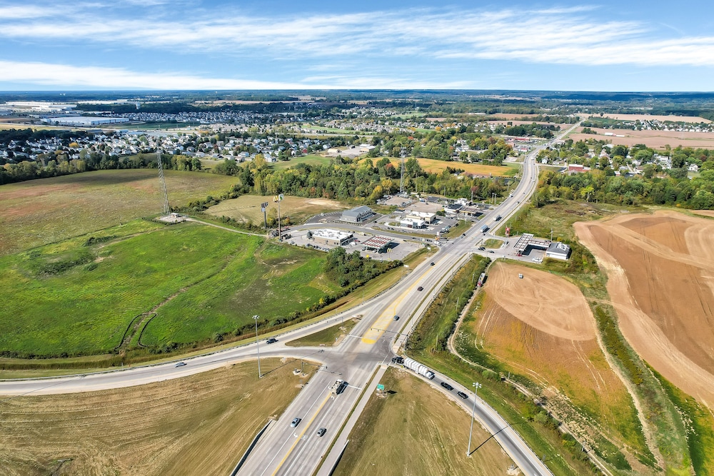Holmes Suites Inn Columbus Pataskala - I-70 East - Property Image 3