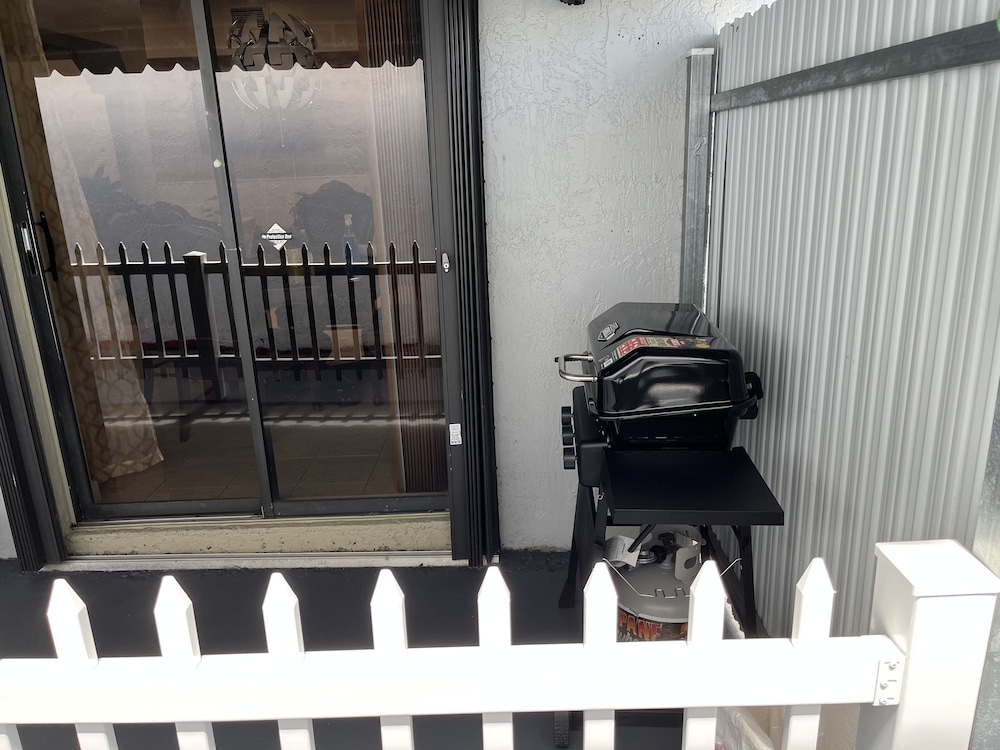 Amazing & cozy Duplex near Zoo Miami