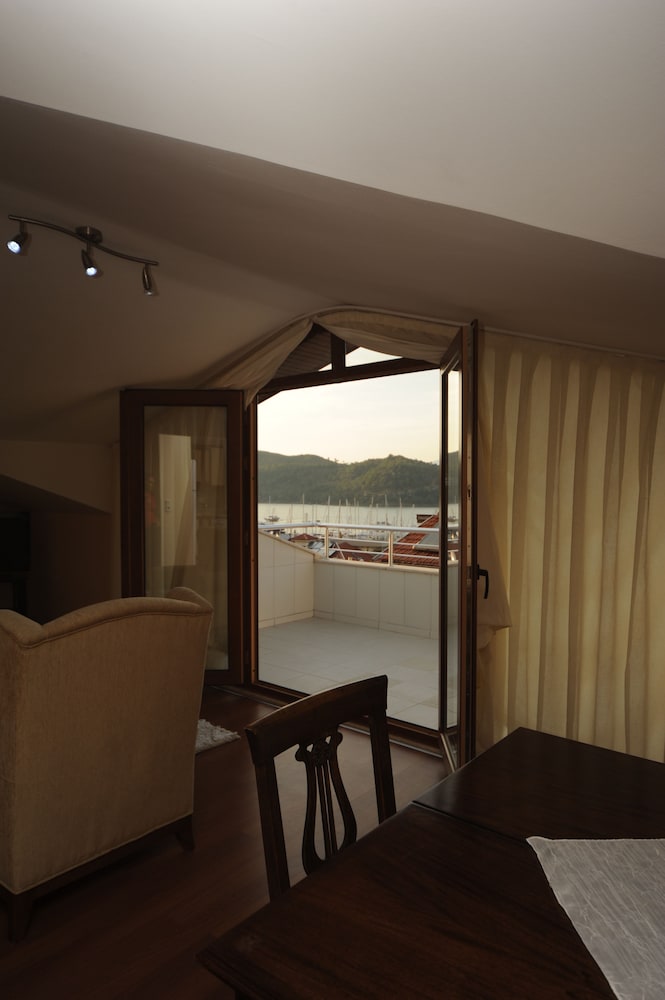 Butik Villas - Nergissus III