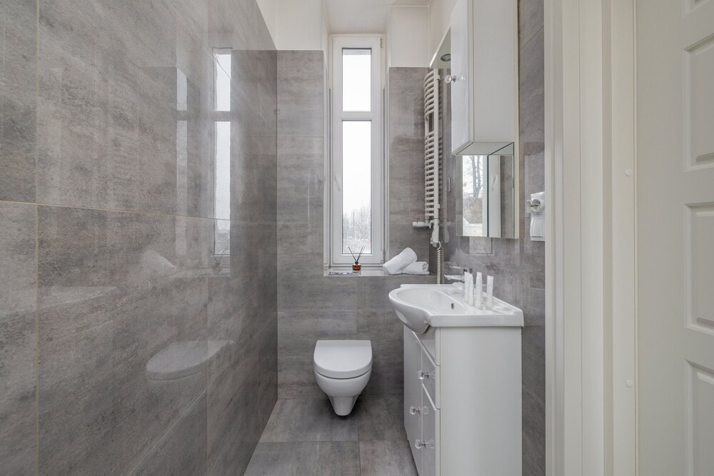 Luxury Apartment in Szczecin by Renters