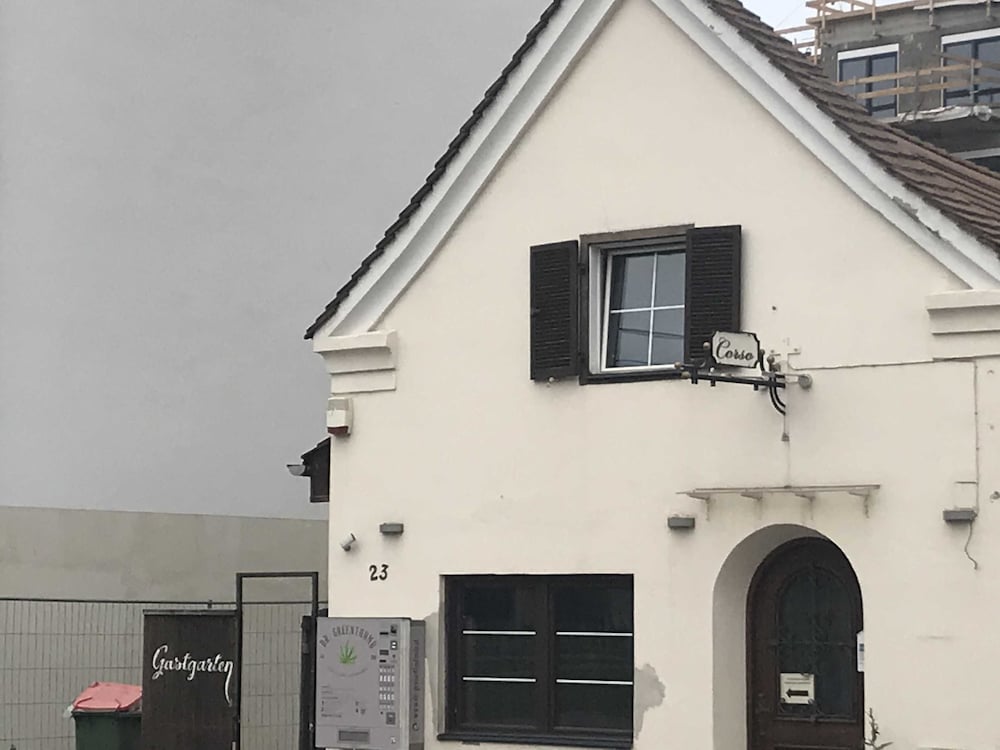 Hotel Apartment Graz Mitte-Central - Image 1