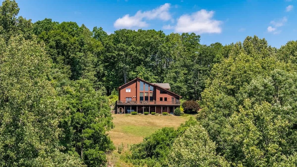 Love Afton Cabin - Family Home