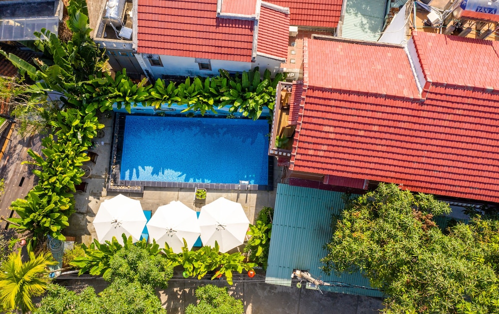 An Bang Gold Coast Villa