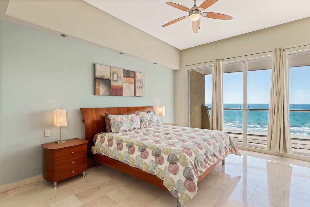 Encanto Living 0901 -2BR by Kivoya
