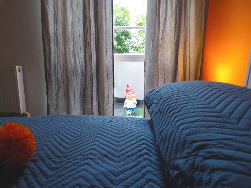 Apartmentsleeps7-paddington-balcony-bbq-ac