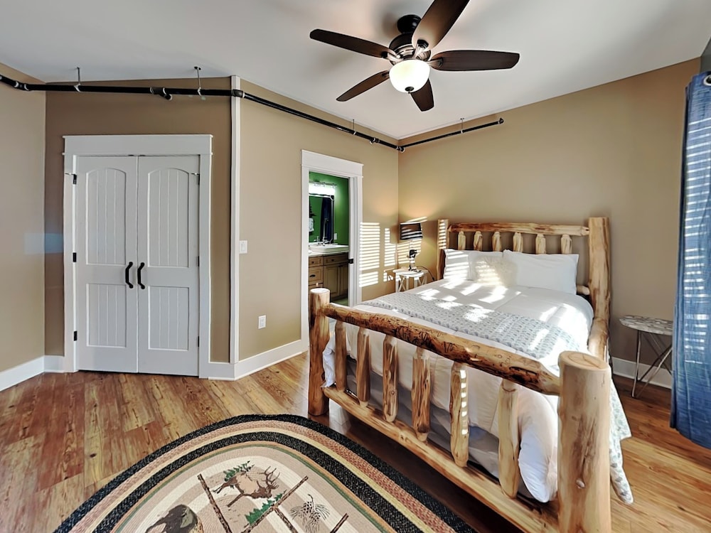 5 Solas Lodge by Jackson Mountain Rentals