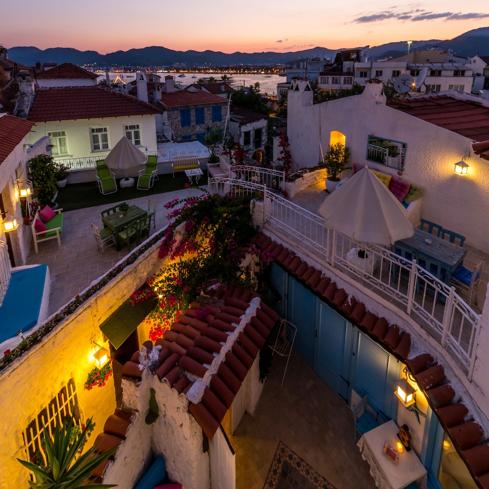 8 Oda Boutique Homes
