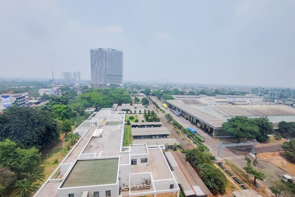 Well Furnished And Cozy Studio Collins Boulevard Apartment