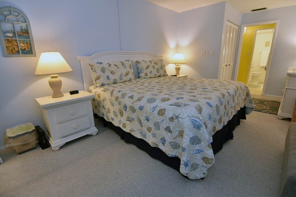 Spanish Cay by Dream Vacation Rentals