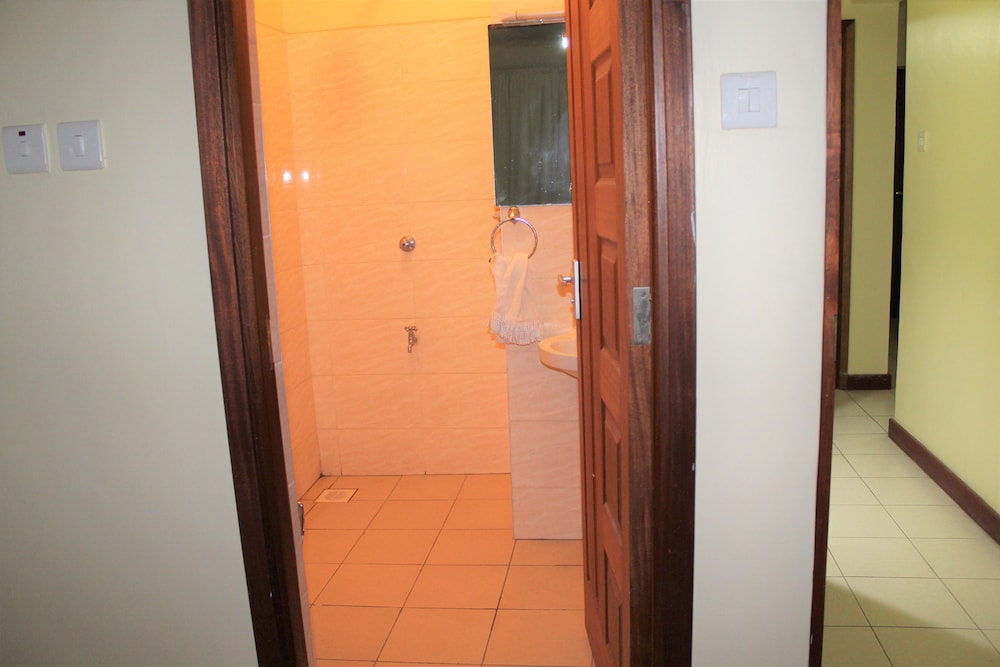 Photo 32