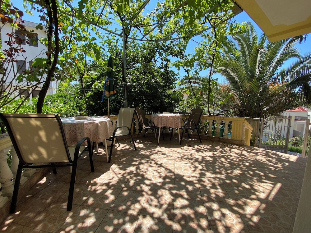 Entire Private Apartment in Ulcinj view 4