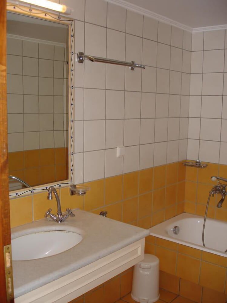 Nea Elena Luxurious Apartments