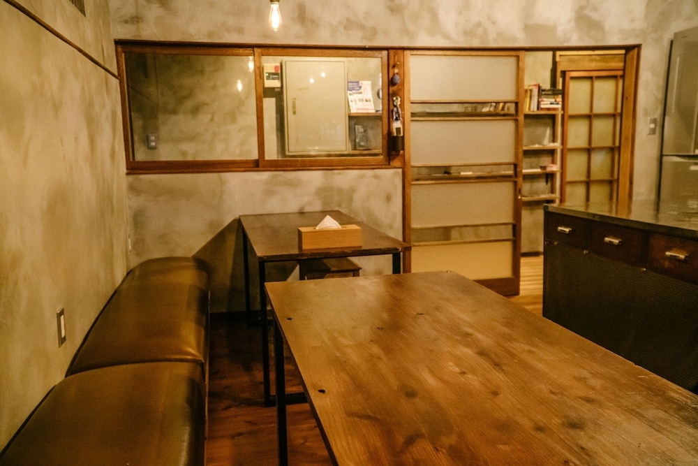 Irori Guesthouse Tenmaku - Hostel