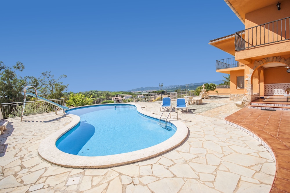 Villa Carvajal