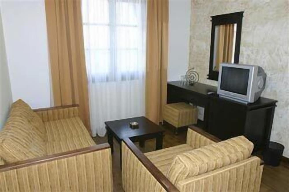 Trinity Sea Residence Nessebar