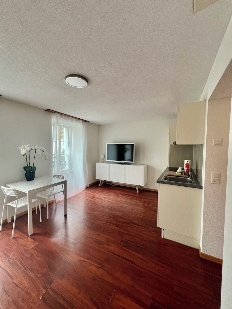 Nimbuzzz Apartments