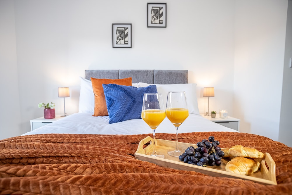 Great Central Apartments by Opulent view 3