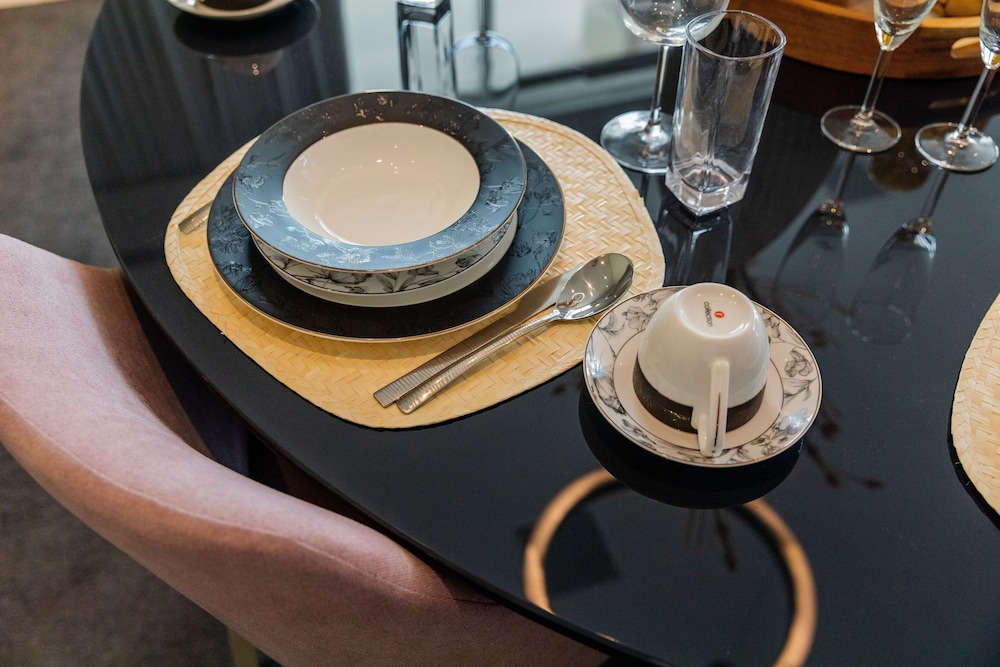 EDEN'S Homes & Villas - FIVE Residences