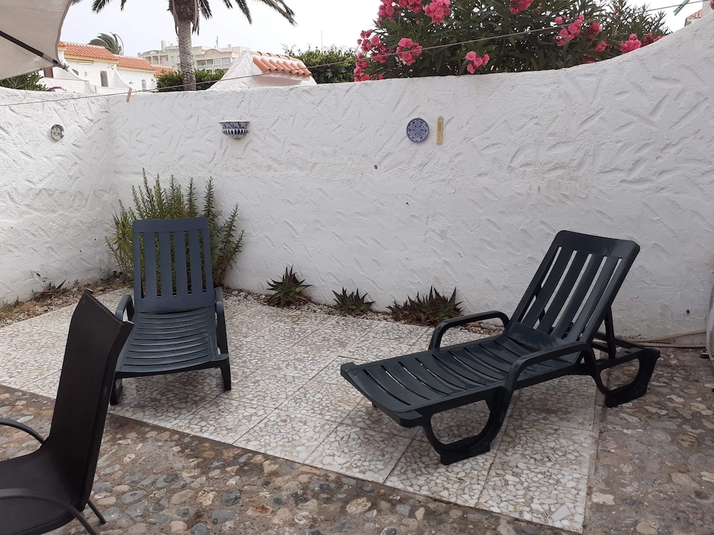 Beautiful 1 Bedroom Apartment in Roquetas de Mar Spain view 2