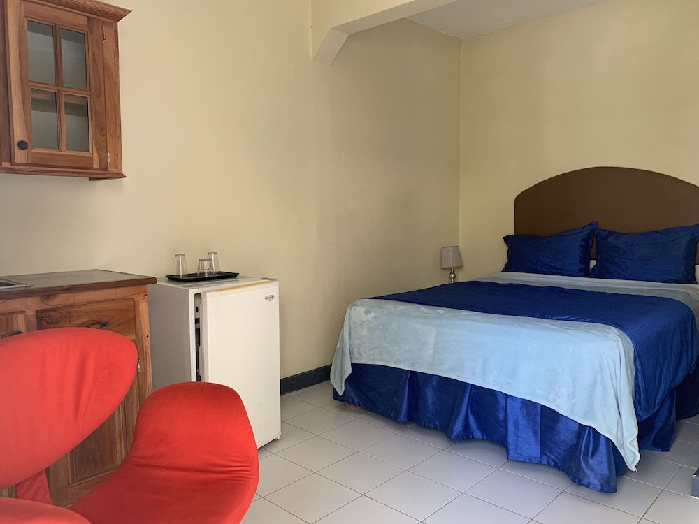 Relax In Jamaica - Enjoy 7 Miles Of White Sand Beach! 1 Bedroom Villa by RedAwning view 2