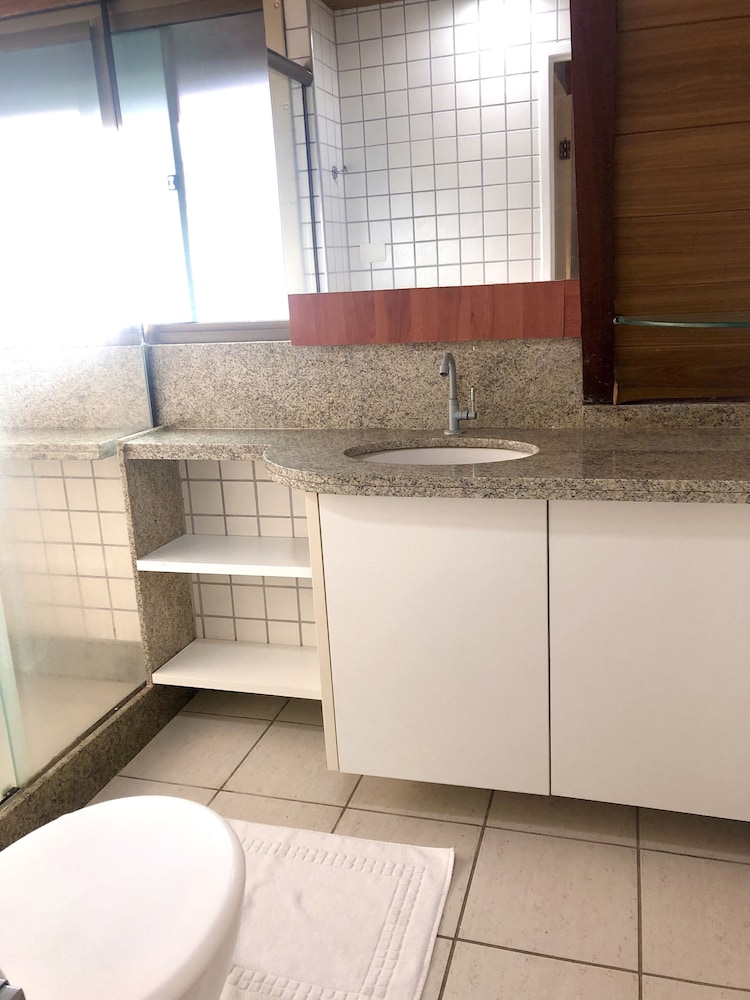 Beach Class Muro Alto BY AFT