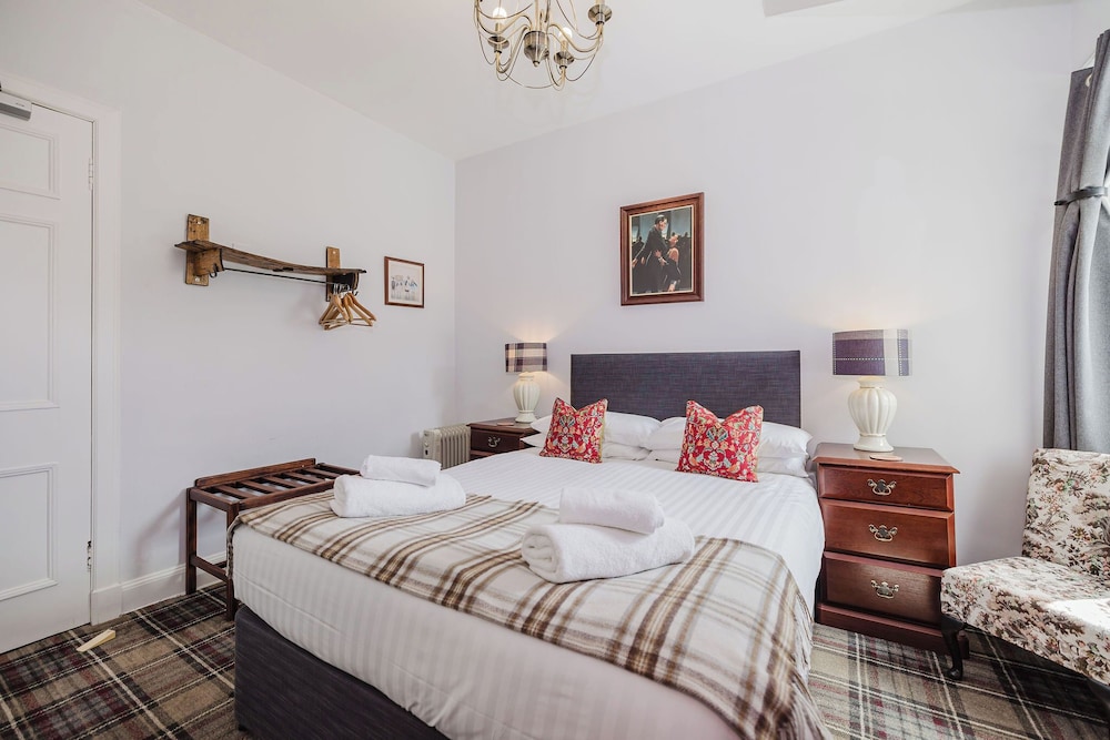 Whitebridge Hotel